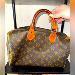 VINTAGE Well Loved Louis Vuitton Purse